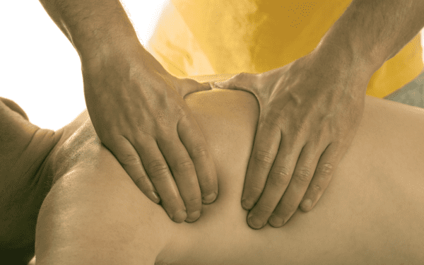 Hoe werkt een holistische massage bij Zensing